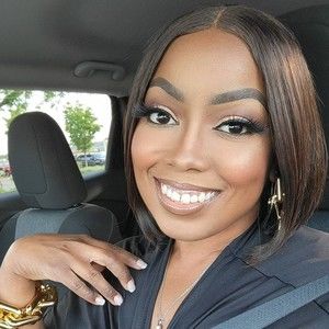 Meet your Posher, Bertina